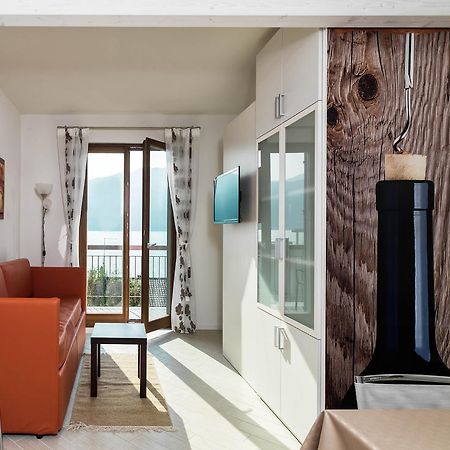 Villa Pifferi マルチェージネ 部屋 写真
